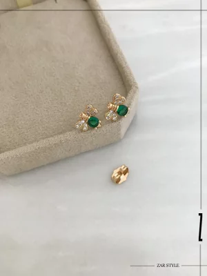 نیم‌ست زنبور نگین زمردی