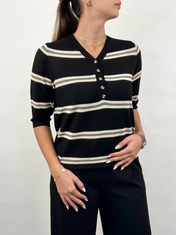 بافت راه راه جلو دکمه‌دار