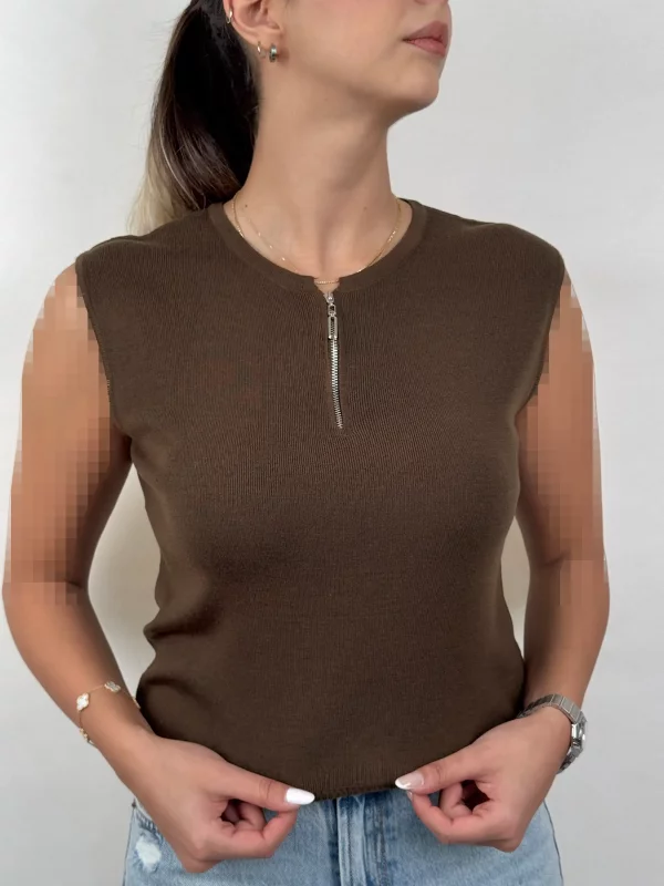 تاپ بافت جلو زیپ‌دار