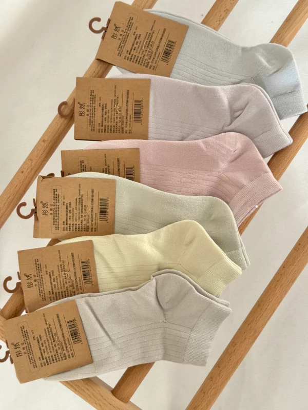 جوراب عطری مچی پاستلی