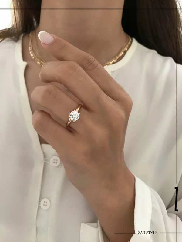 انگشتر سولیتر