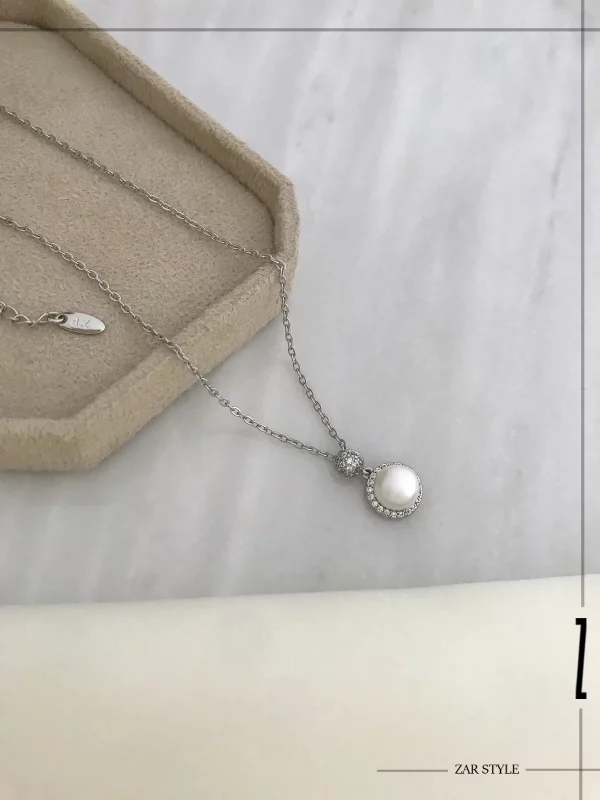 گوشواره برگ و مروارید