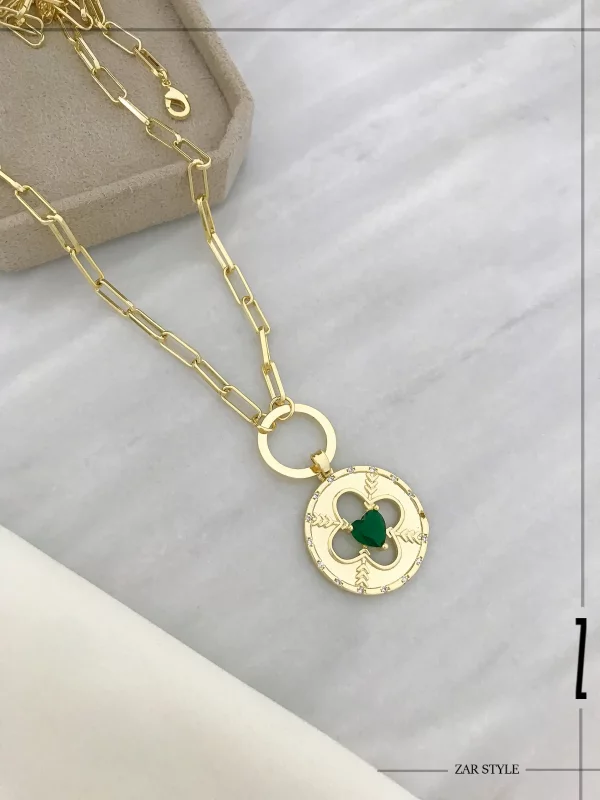 گردنبند تک قلب زمردی