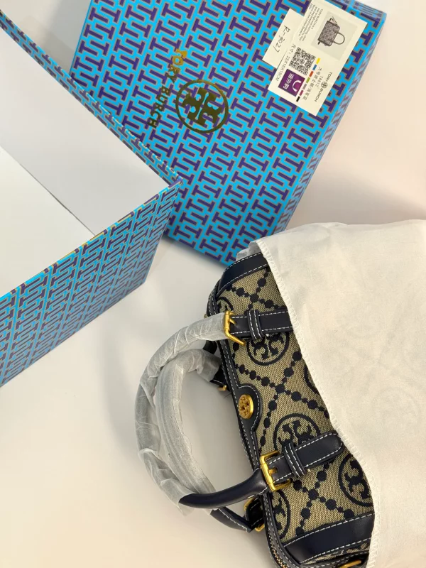 کیف صندوقی توری برچ