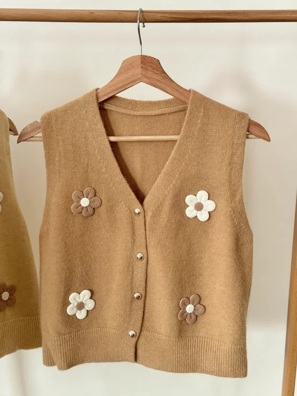 وست بافت گل‌دار کد 3