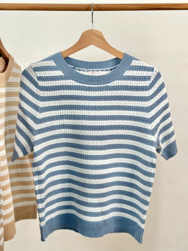 بافت راه راه یقه گرد