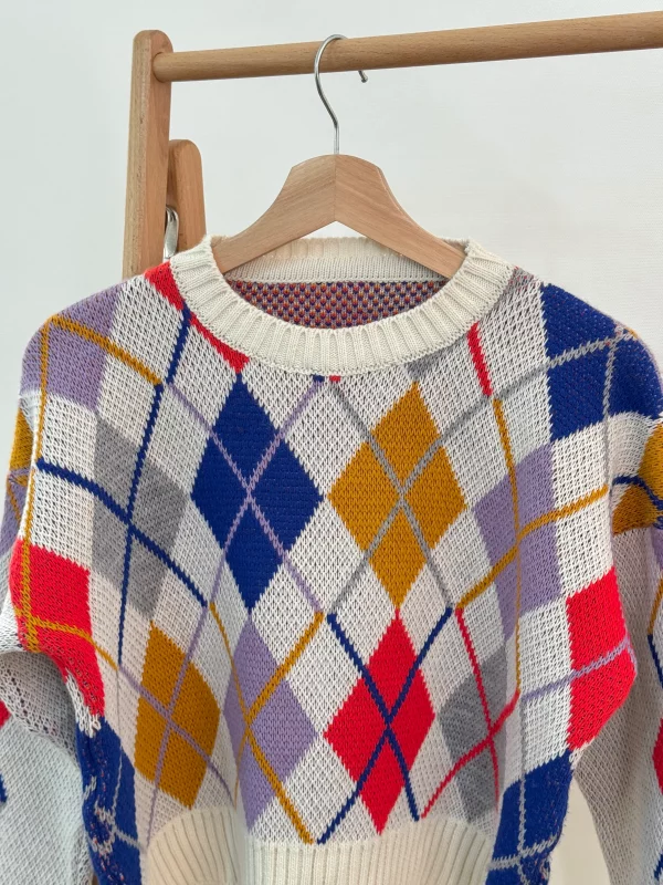 پلیور رنگی طرح لوزی