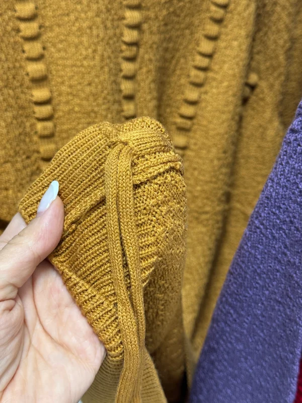 بافت پشت دکمه‌دار