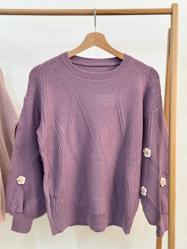 بافت آستین پفی گل‌ سفید