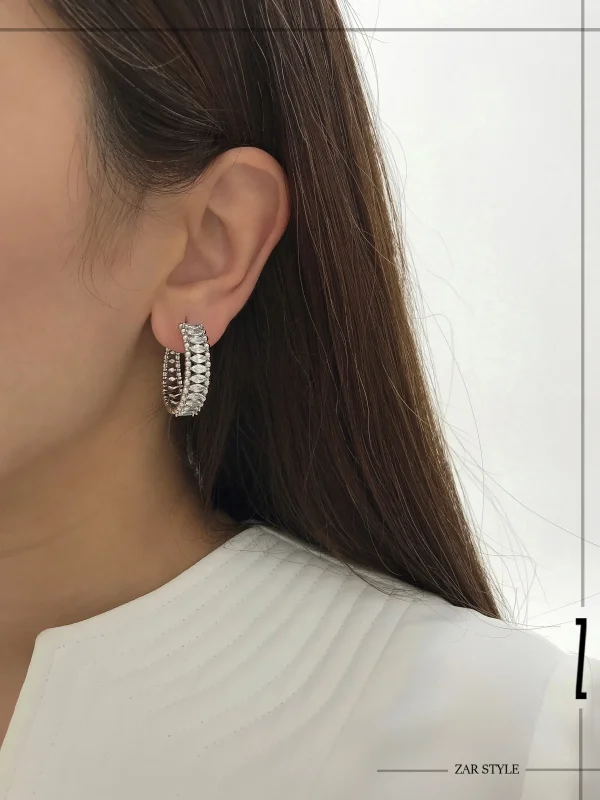 گوشواره حلقه‌ای نگین لوزی