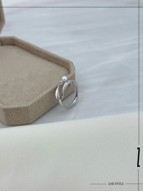 انگشتر دو لاین دفرمه تک مروارید