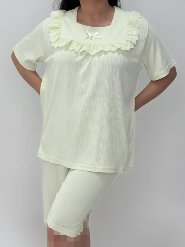 ست لباس راحتی بلوز و شلوارک کد 103