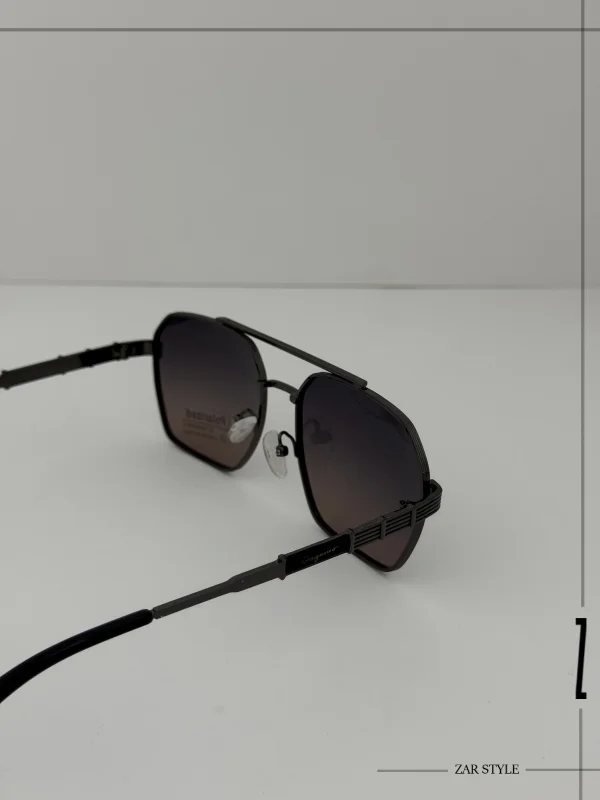 عینک آفتابی فراگامو کد 111