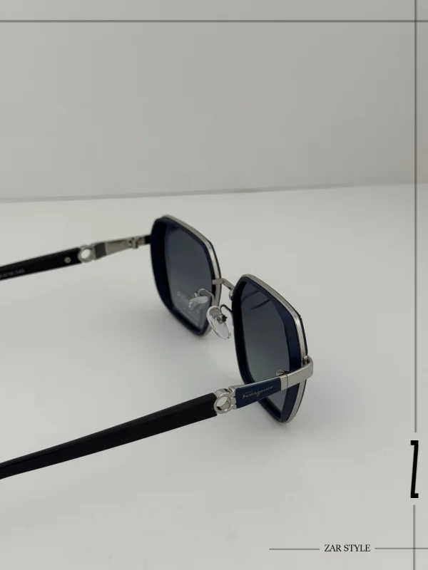 عینک آفتابی فراگامو