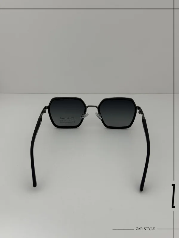 عینک آفتابی فراگامو کد 121