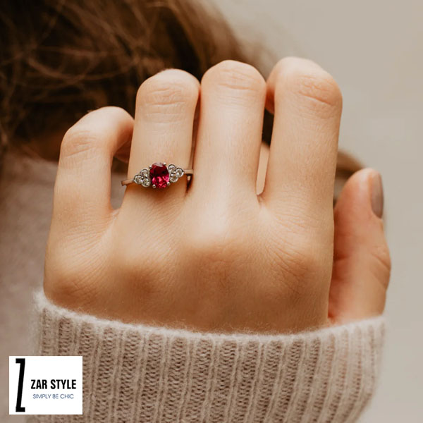 انگشتر نامزدی نگین&zwnj;دار رنگی