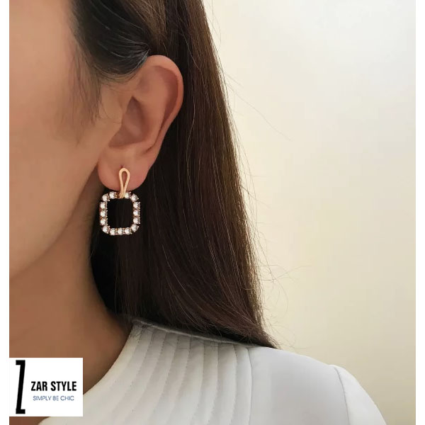 گوشواره نگین دار