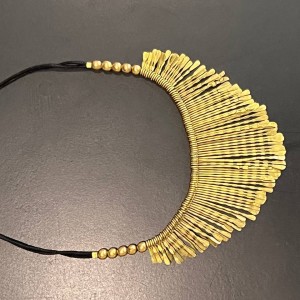 گردنبند برنجی