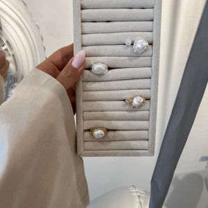 انگشتر مروارید باروک