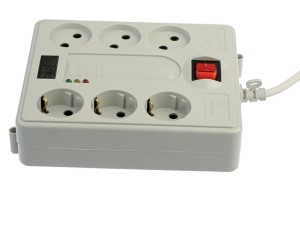 محافظ ولتاژ ۶ خانه مناسب صوتی‌، تصویری و کامپیوتر پارت