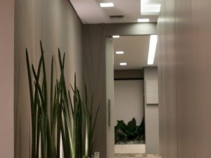 راهنمای جامع انتخاب انواع پنل های سقفی مناسب با فضای شما