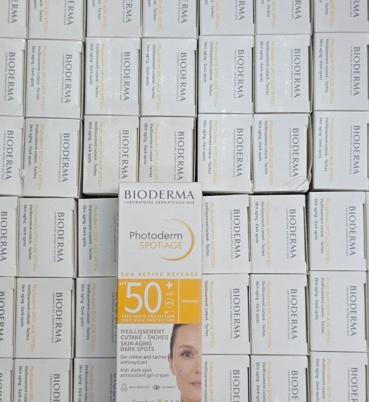 ضدآفتاب بی رنگ اسپات بایودرما