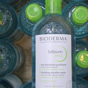 میسلارواتر پوست چرب بایودرما