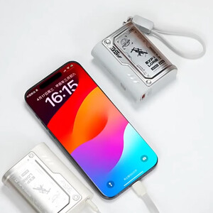 قیمت پاوربانک 35 وات 10000 ویوو به همراه کابل تایپ سی