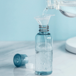 ظروف آرایشی پلاستیکی با طراحی مینیمال