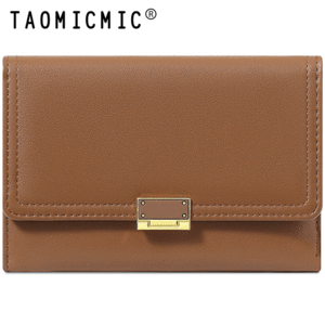 کیف پول زنانه رنگ قهوه ای با طراحی مدرن