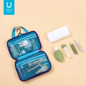 کیفیت کیف لوازم آرایشی مسافرتی  ضد آب جوردن و جودی