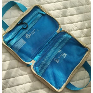 کیف لوازم آرایشی مسافرتی  ضد آب جوردن و جودی