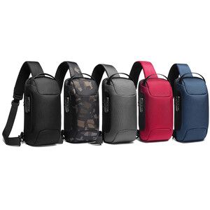 خرید کوله تک بند ضد سرقت بانگه دارای پورت شارژ  USB 3.0 با سایز 18x10x34 سانتی متر  BANGE 22085 Oxford Cloth Sling Chest Bag USB External Charging Port