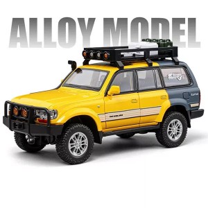 ماکت ماشینToyota Land Cruiser LC80سایز۱:۲۴