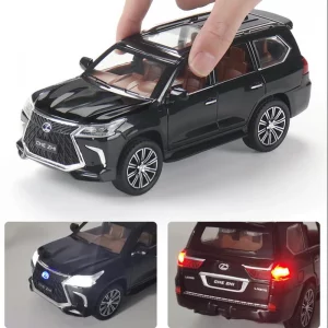 ماشین بازی مدل LX570 موزیکال و دودزا