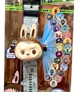 اسباب بازی ساعت مدل پروژکتوردار طرح لبوبو