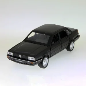 ماشین بازی مدل فولوکس واگن سانتانا