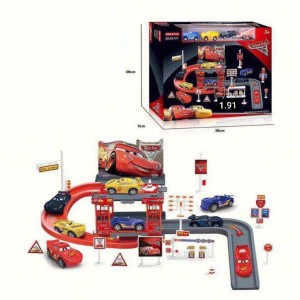 ست پارکینگ مکویین با ماشین خارجی