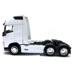 ماشین بازی طرح تریلی دو محور Volvo  FH500 سایز 1 به 32