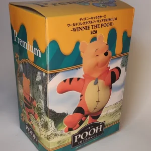 فیگور خرس پو پایه دار تک جعبه Winnie the Pooh