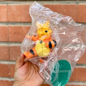 فیگور خرس پو پایه دار تک جعبه Winnie the Pooh