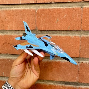 هواپیما اسباب بازی موزیکال مدل جنگی F16
