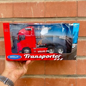 ماشین بازی طرح تریلی دومحور Volvo  FH500