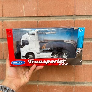 ماشین بازی طرح تریلی دومحور Volvo  FH500
