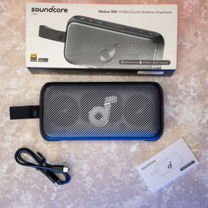اسپیکر بلوتوثی قابل حمل انکر مدل Soundcore Motion 300  A3135