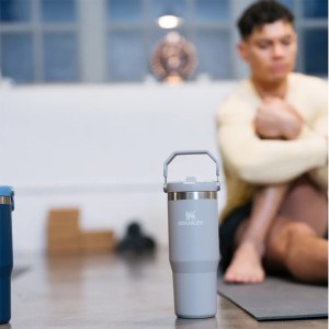قمقمه استنلی اورجینال مدل Iceflow Flip Straw Tumbler گنجایش 0.89 لیتر