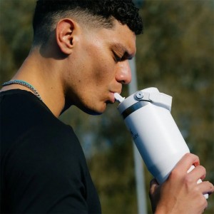قمقمه استنلی اورجینال مدل Iceflow Flip Straw Tumbler گنجایش 0.89 لیتر