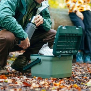 کول باکس استنلی اورجینال مدل Easy-Carry Outdoor Cooler گنجایش 6.6 لیتر