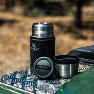 فلاسک غذا استنلی اورجینال مدل Classic Legendary Food Jar گنجایش 0.7 لیتر