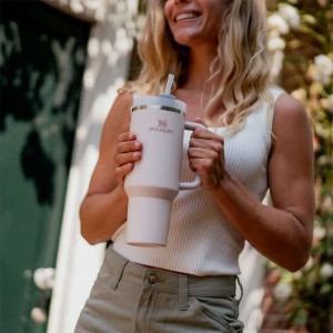 ماگ استنلی اورجینال مدل Quencher Tumbler H2.0 گنجایش 1.18 لیتر